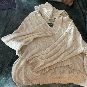 Hooded v neck sweater